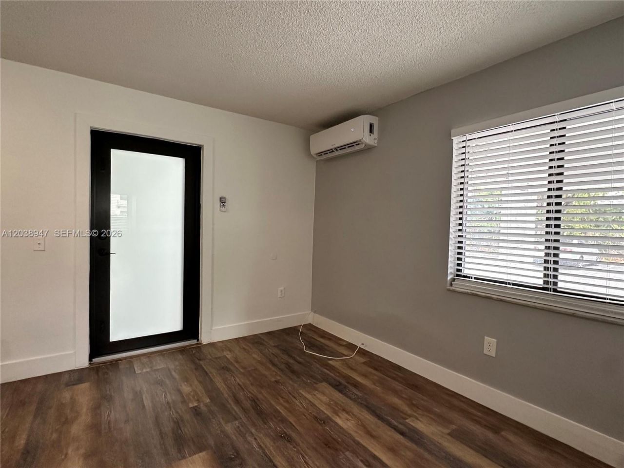 529 SW 4th St , Unit 104, Miami, FL 33130 Photo