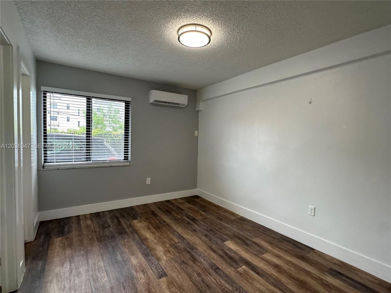 529 SW 4th St , Unit 104, Miami, FL 33130 Photo