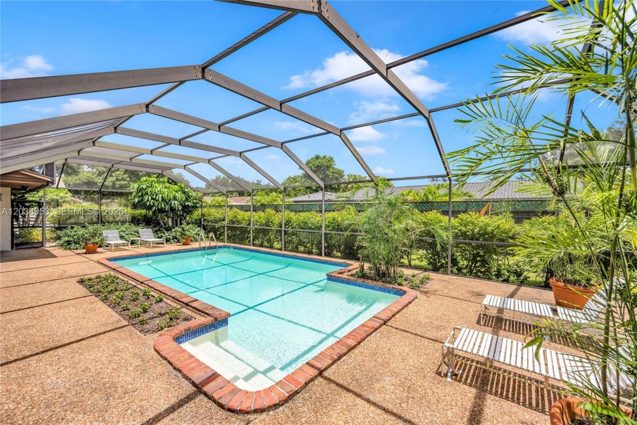 10245 SW 130th St, Miami, FL 33176 Photo