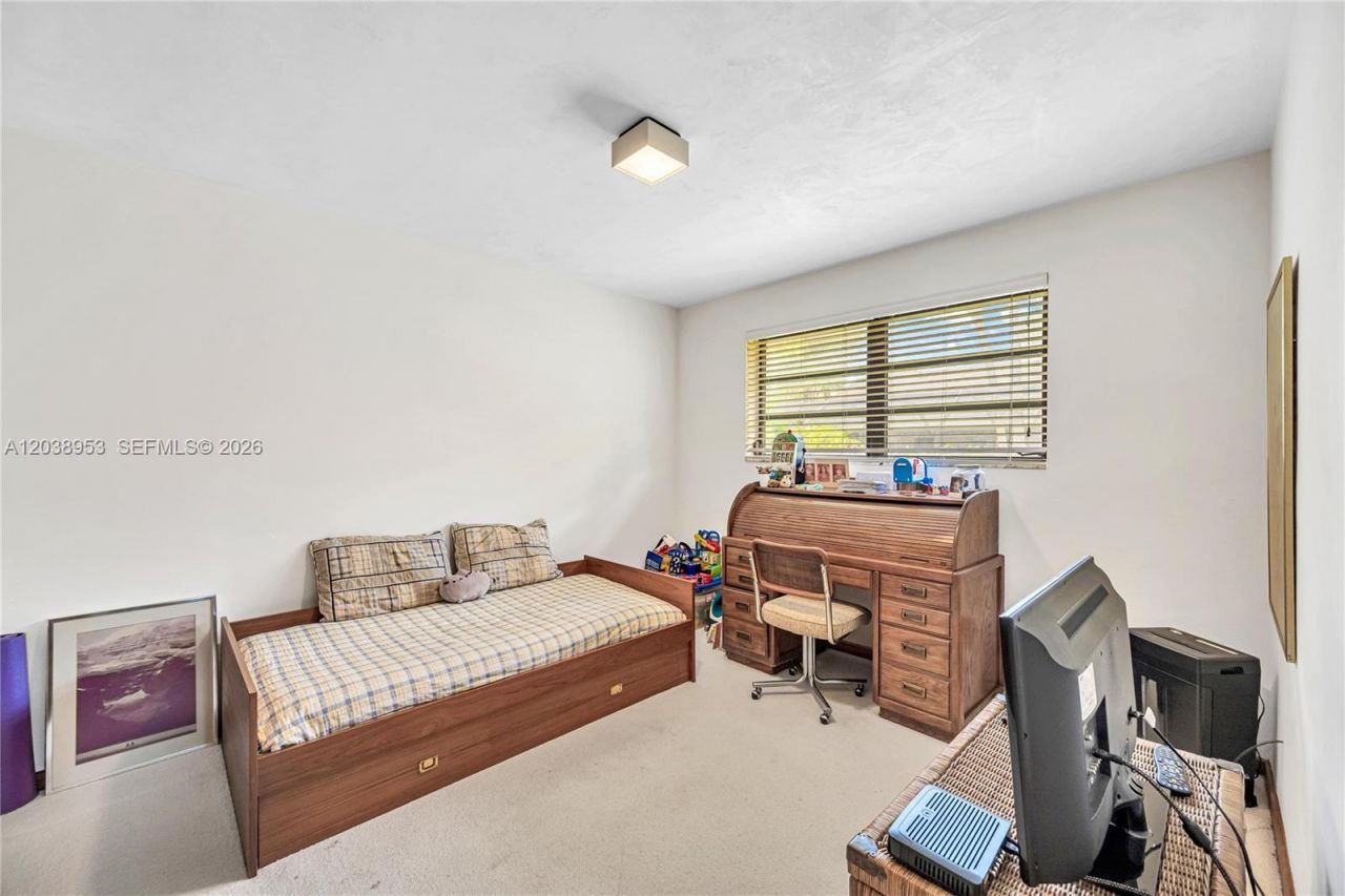 10245 SW 130th St, Miami, FL 33176 Photo