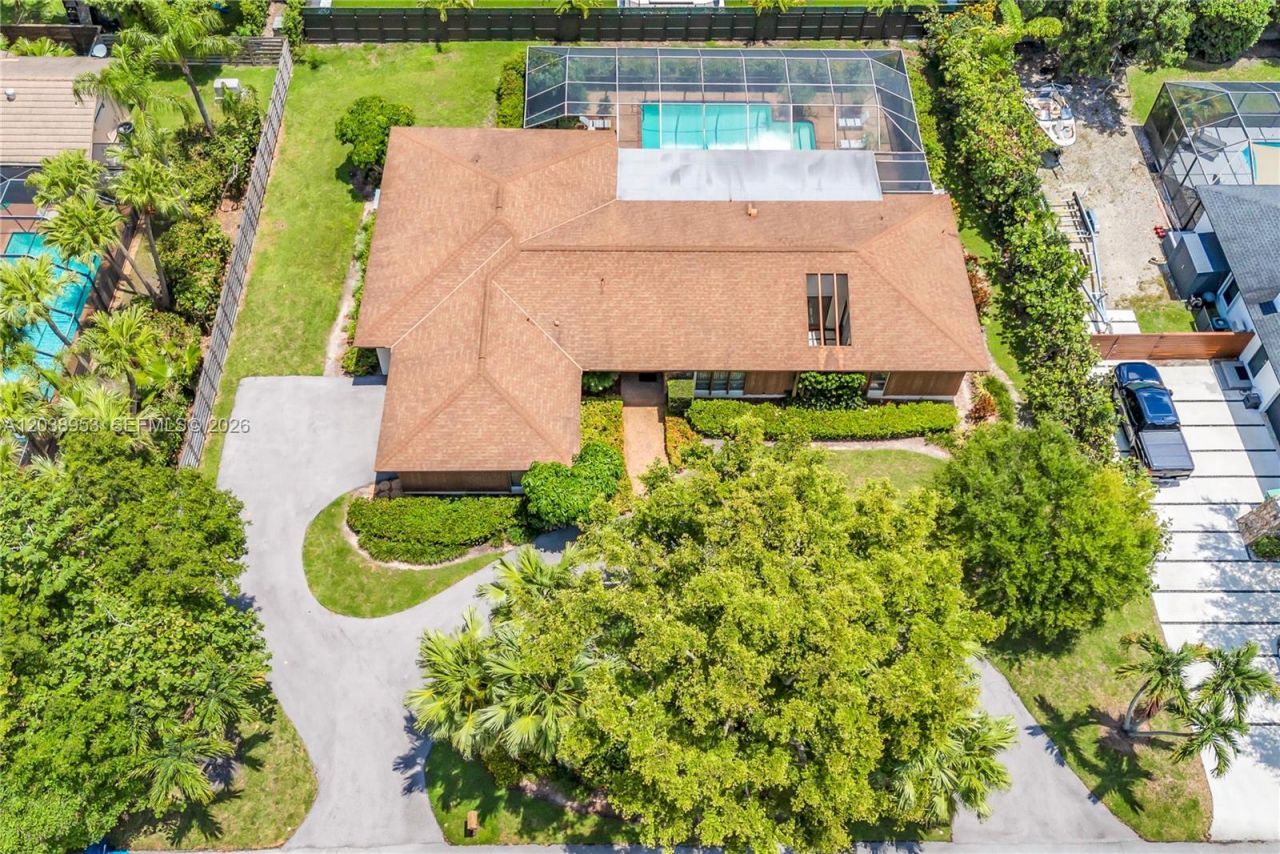 10245 SW 130th St, Miami, FL 33176 Photo