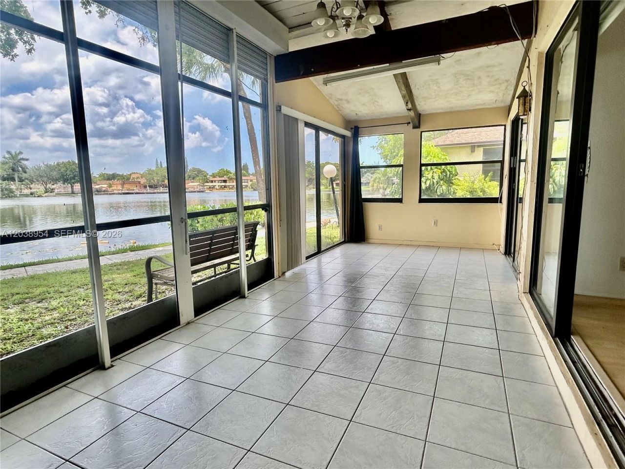 416 Briarwood Cir , Unit 2-24, Hollywood, FL 33024 Photo