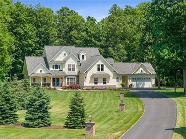 550 West Creek Drive, Webster, NY 14580