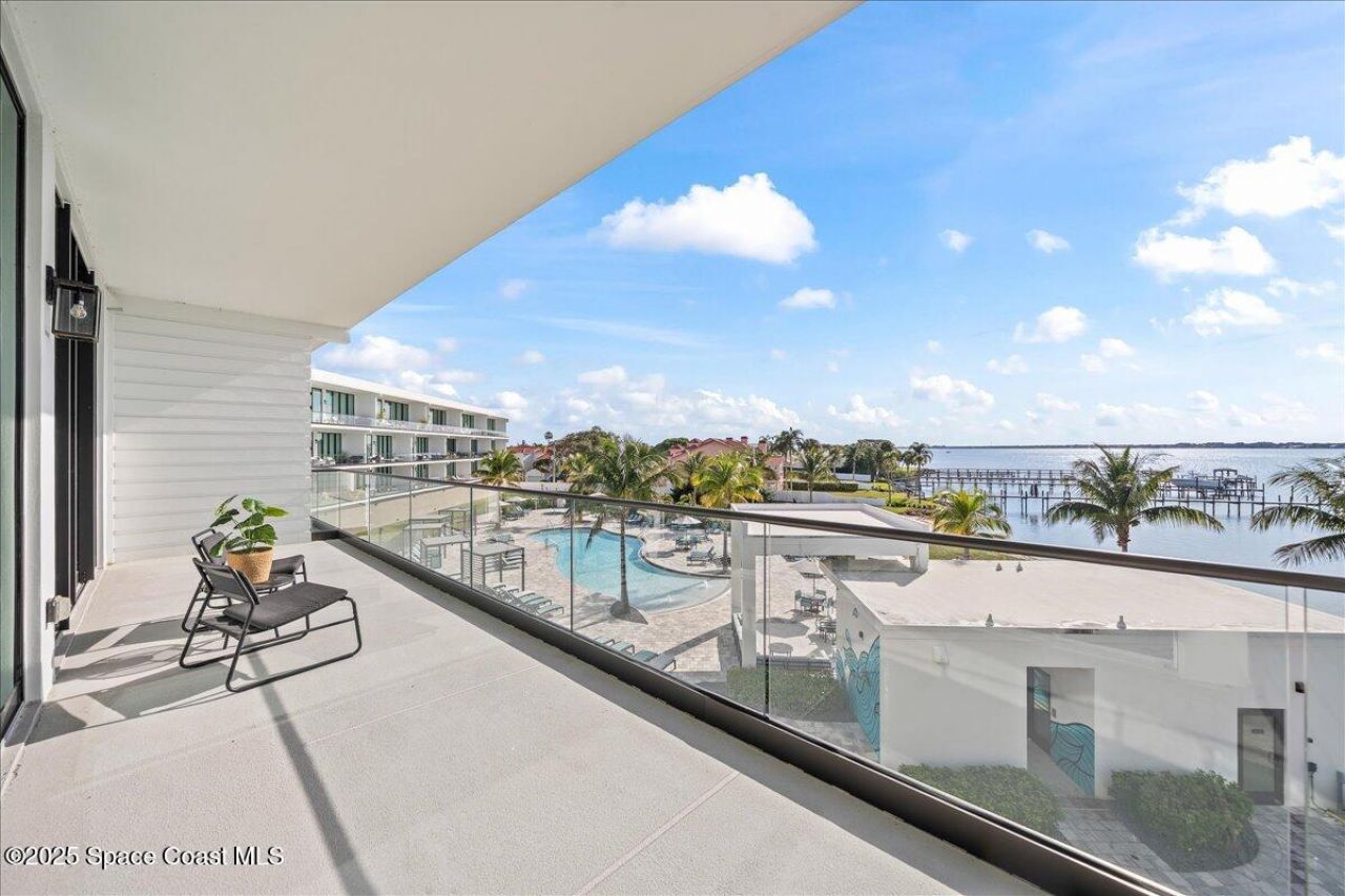 225 Strand Drive, Unit 304, Melbourne Beach, FL 32951 Photo