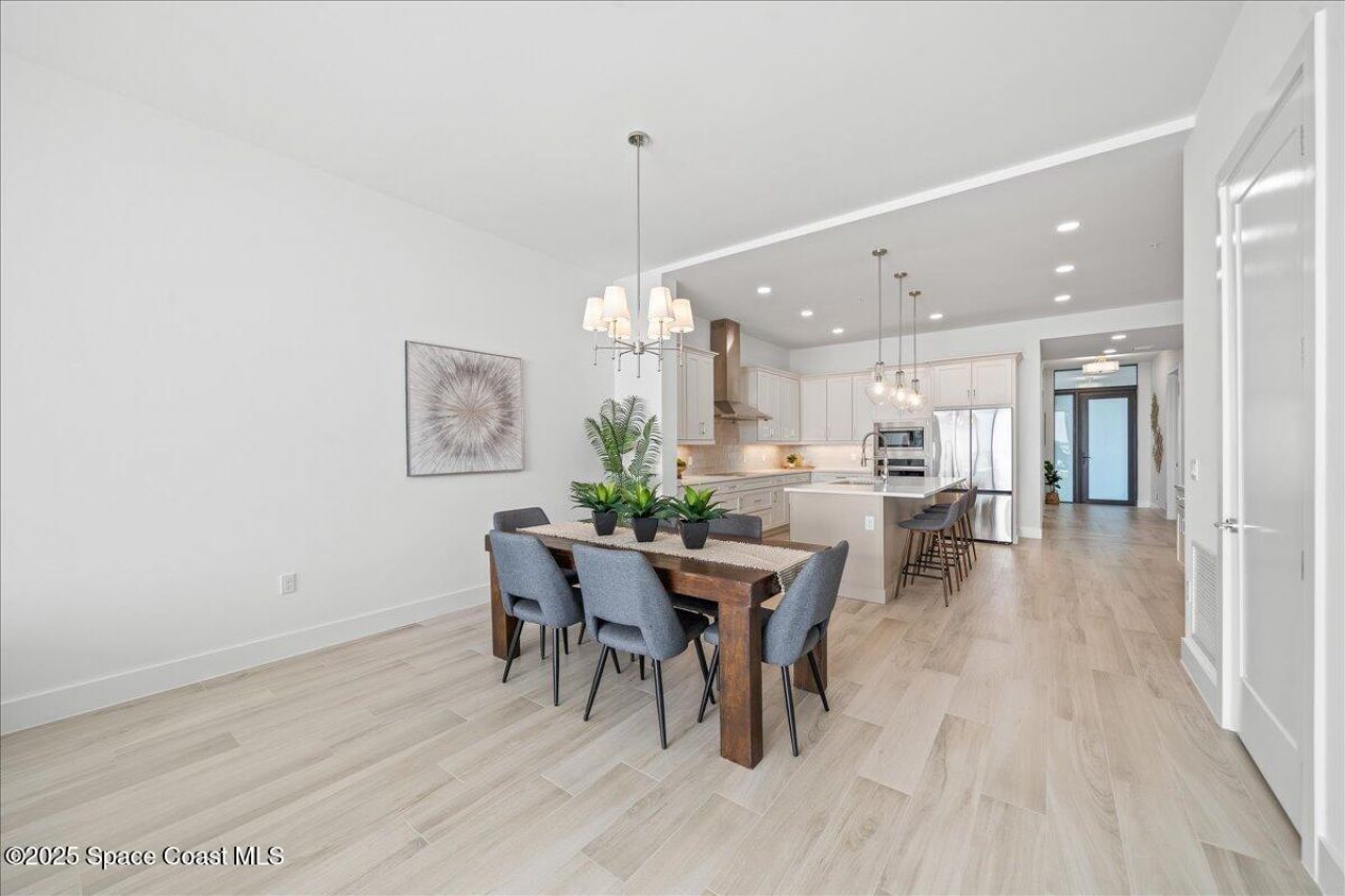 225 Strand Drive, Unit 304, Melbourne Beach, FL 32951 Photo