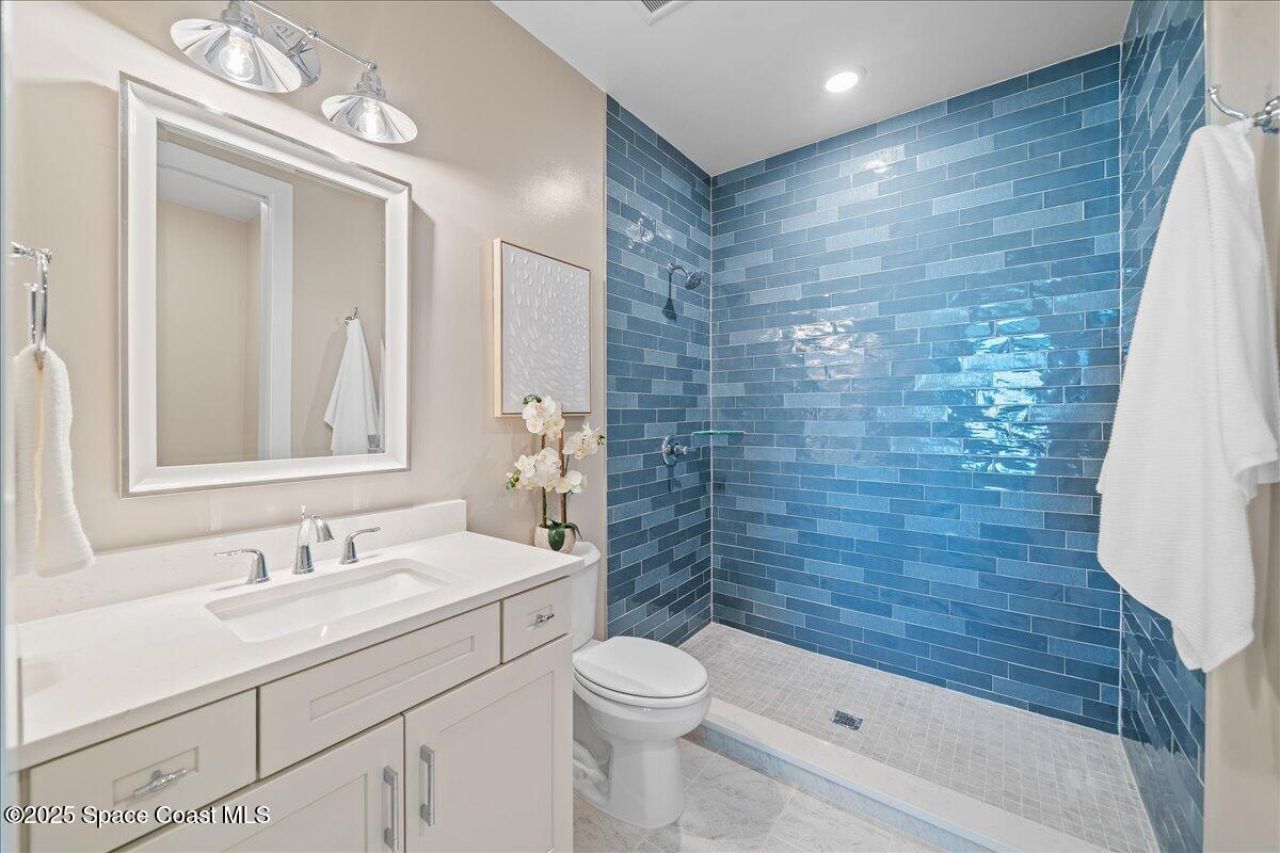 225 Strand Drive, Unit 304, Melbourne Beach, FL 32951 Photo