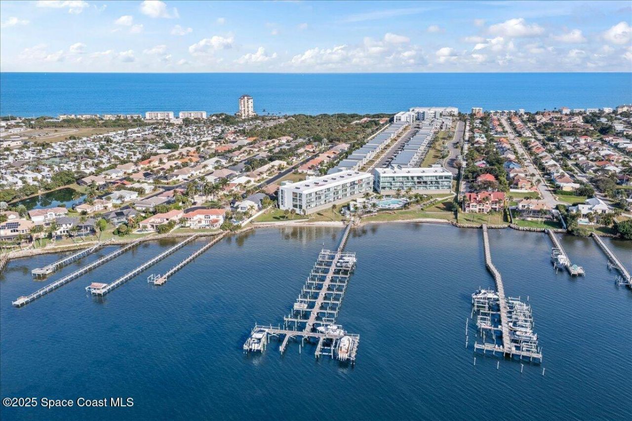 225 Strand Drive, Unit 304, Melbourne Beach, FL 32951 Photo