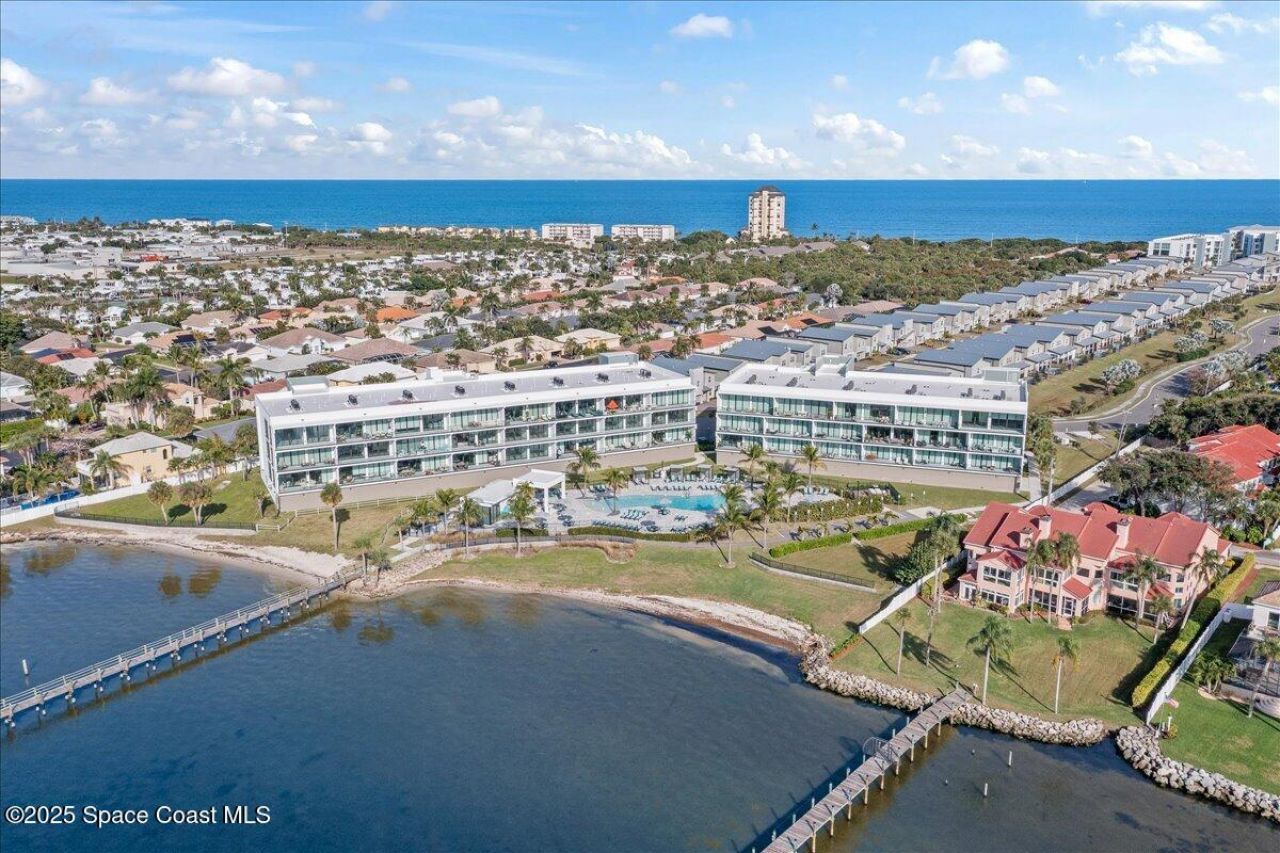 225 Strand Drive, Unit 304, Melbourne Beach, FL 32951 Photo