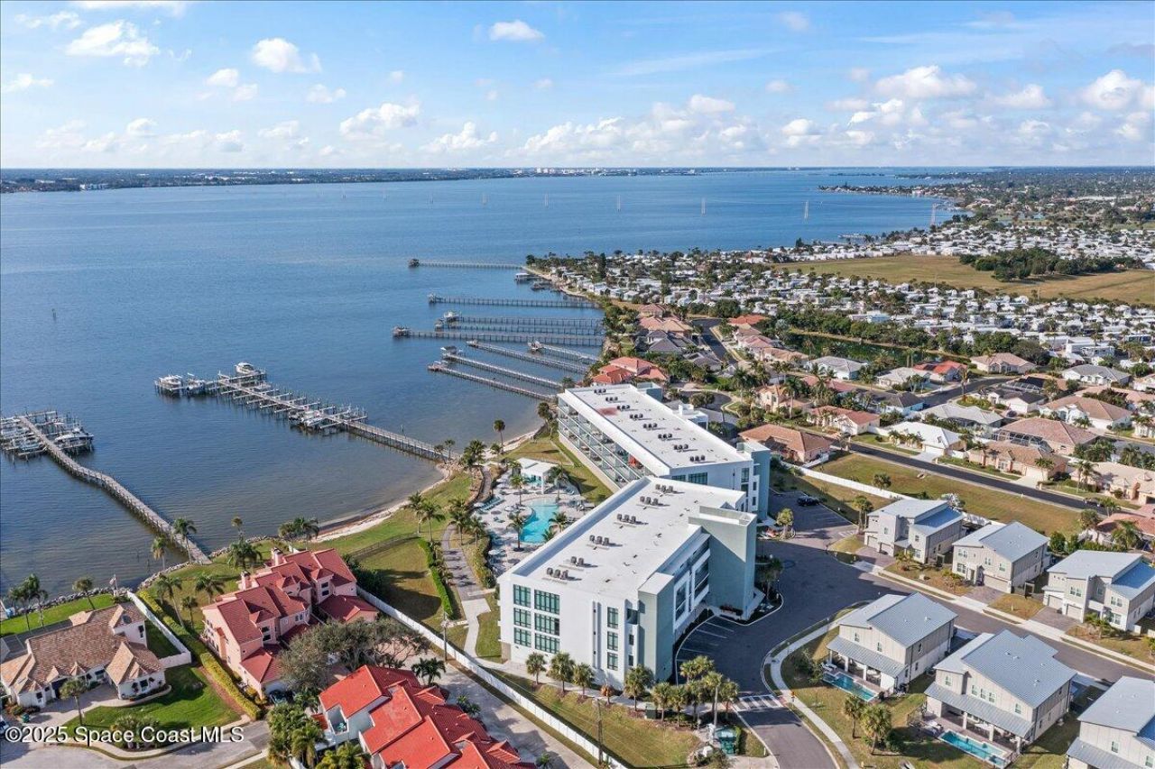 225 Strand Drive, Unit 304, Melbourne Beach, FL 32951 Photo