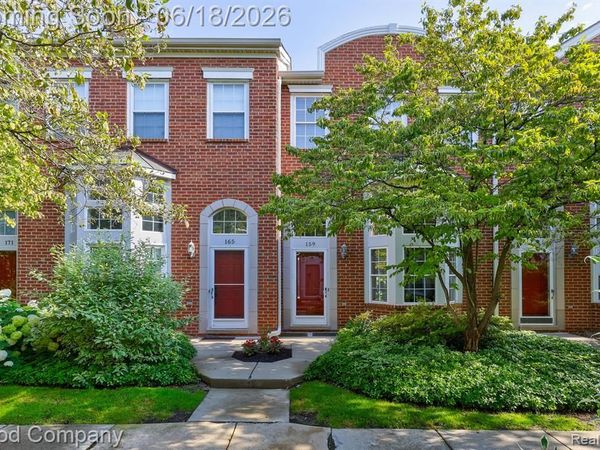 159 N GEORGETOWN SQ, Royal Oak, MI 48067
