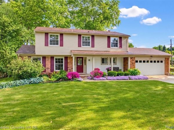 1981 Condor Drive, Troy, MI 48084