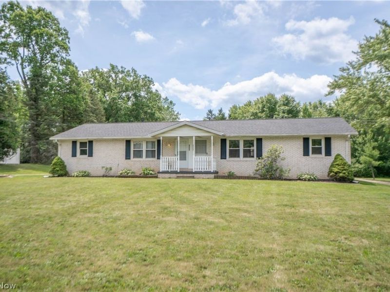 3090-3092 Brumbaugh Street NW, North Canton, OH 44720 Photo 1