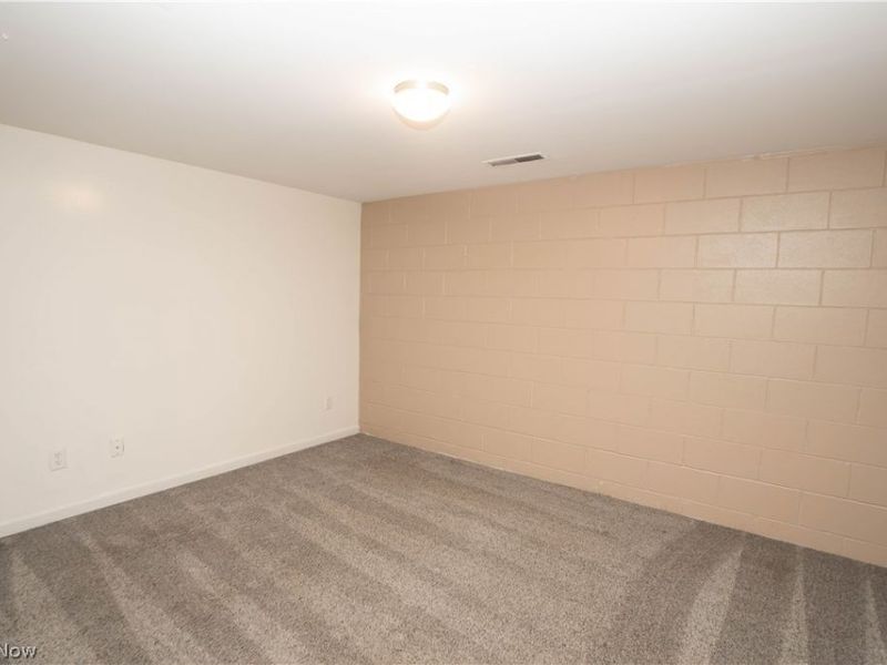 3090-3092 Brumbaugh Street NW, North Canton, OH 44720 Photo 16