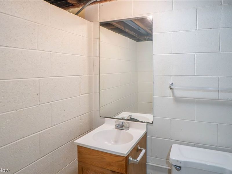 3090-3092 Brumbaugh Street NW, North Canton, OH 44720 Photo 17