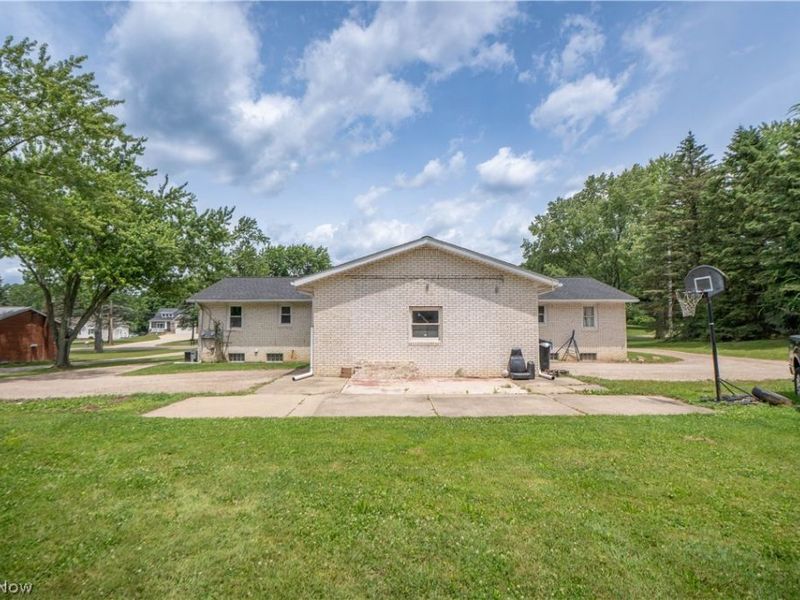 3090-3092 Brumbaugh Street NW, North Canton, OH 44720 Photo 19
