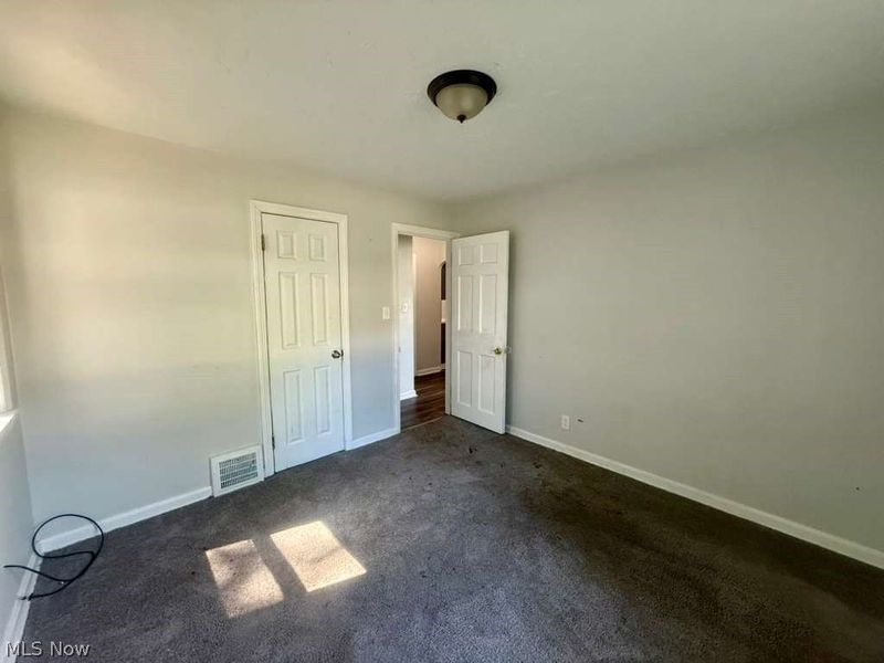26470 Zeman Avenue , Euclid, OH 44132 Photo 14