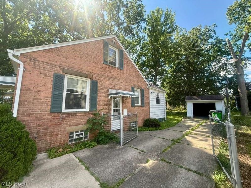 26470 Zeman Avenue , Euclid, OH 44132 Photo 3