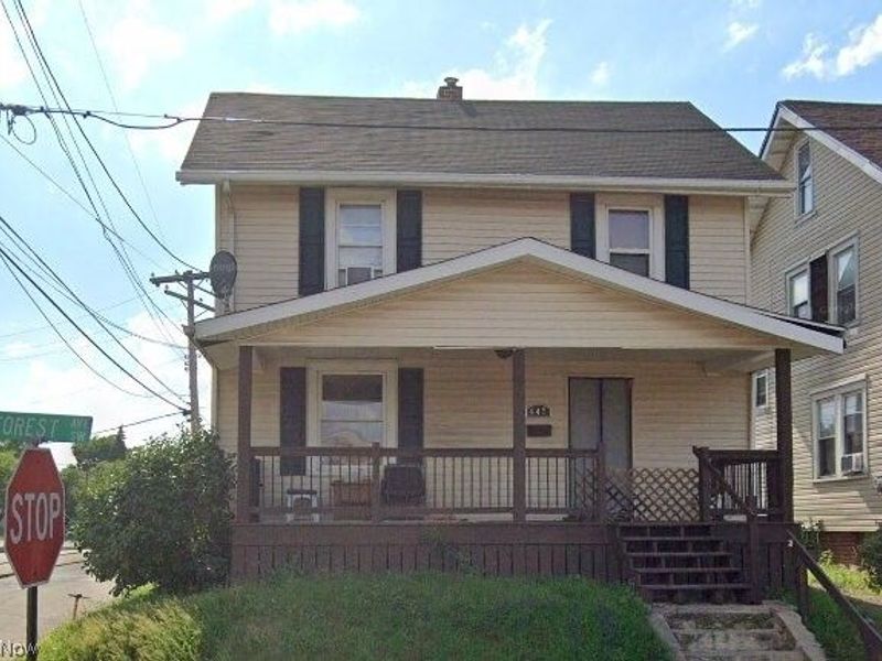 647 Forest Avenue SW, Canton, OH 44710 Photo 1