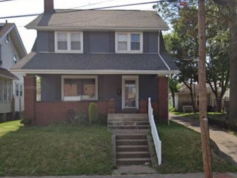 611 Forest Avenue SW, Canton, OH 44710 Photo 1