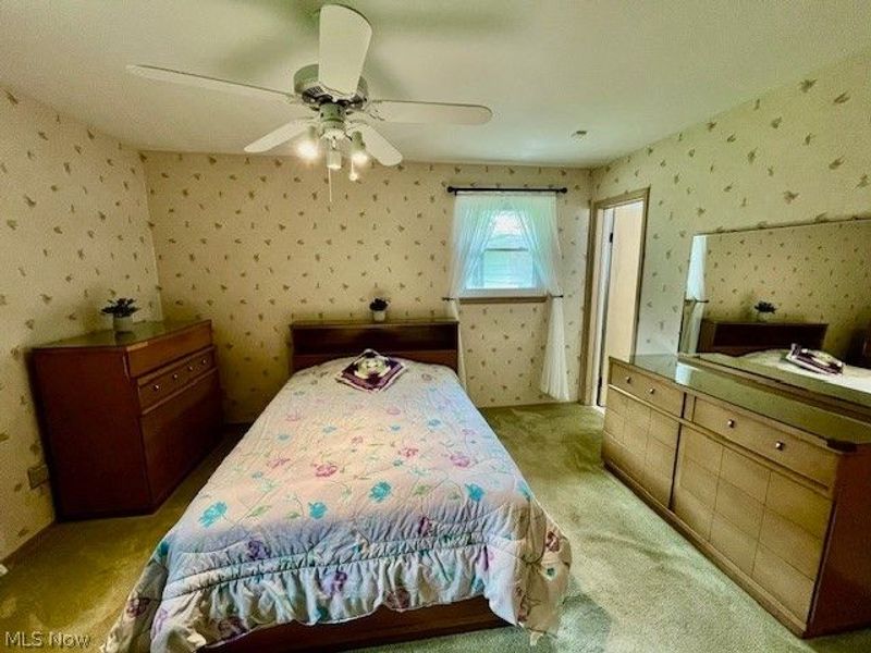 1992 Edenhall Drive, Lyndhurst, OH 44124 Photo 10
