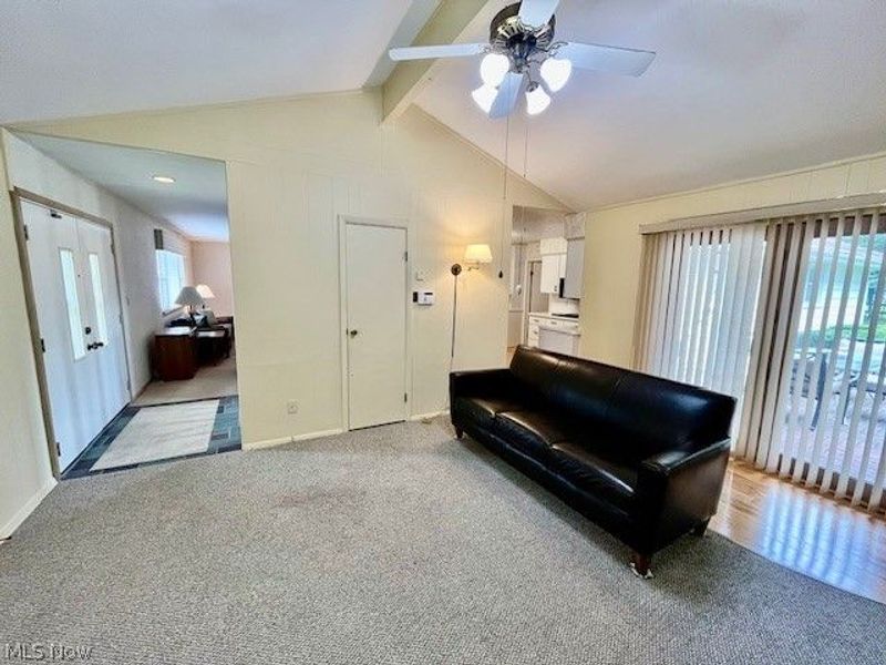 1992 Edenhall Drive, Lyndhurst, OH 44124 Photo 6
