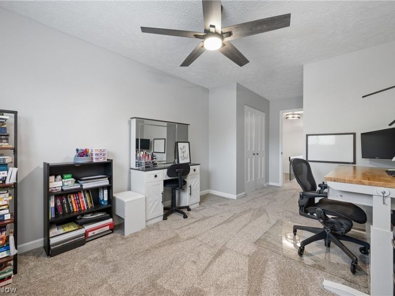 5564 Storrington Oval, Parma, OH 44134 Photo 22