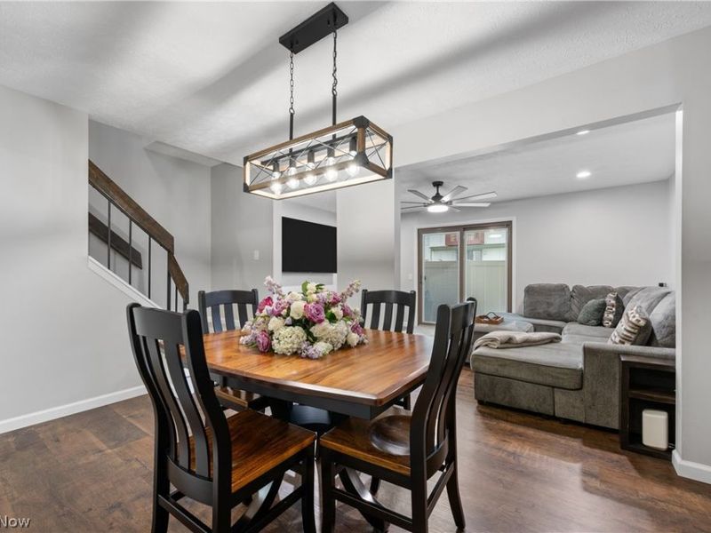 5564 Storrington Oval, Parma, OH 44134 Photo 9