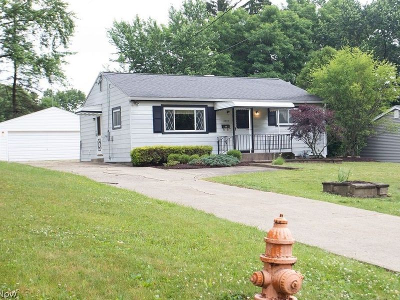 3894 Cannon Road, Youngstown, OH 44515 Photo 1