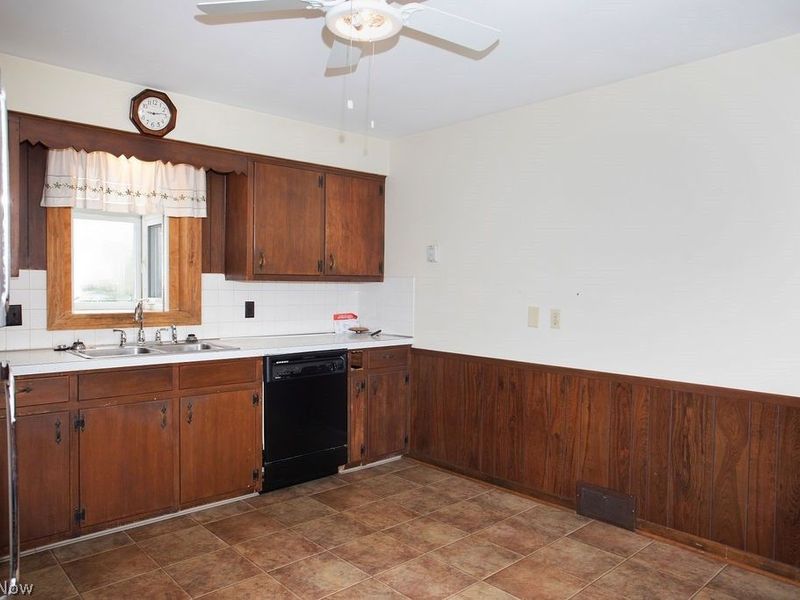 3894 Cannon Road, Youngstown, OH 44515 Photo 10