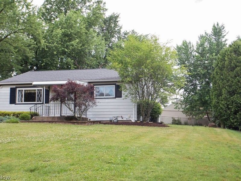 3894 Cannon Road, Youngstown, OH 44515 Photo 3