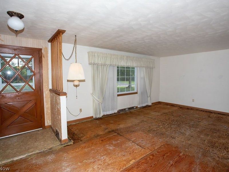 4339 Timberbrook Drive , Canfield, OH 44406 Photo 4