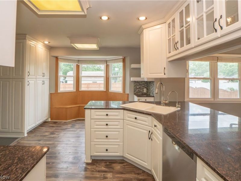903 Glenwood Street SW, North Canton, OH 44720 Photo 15