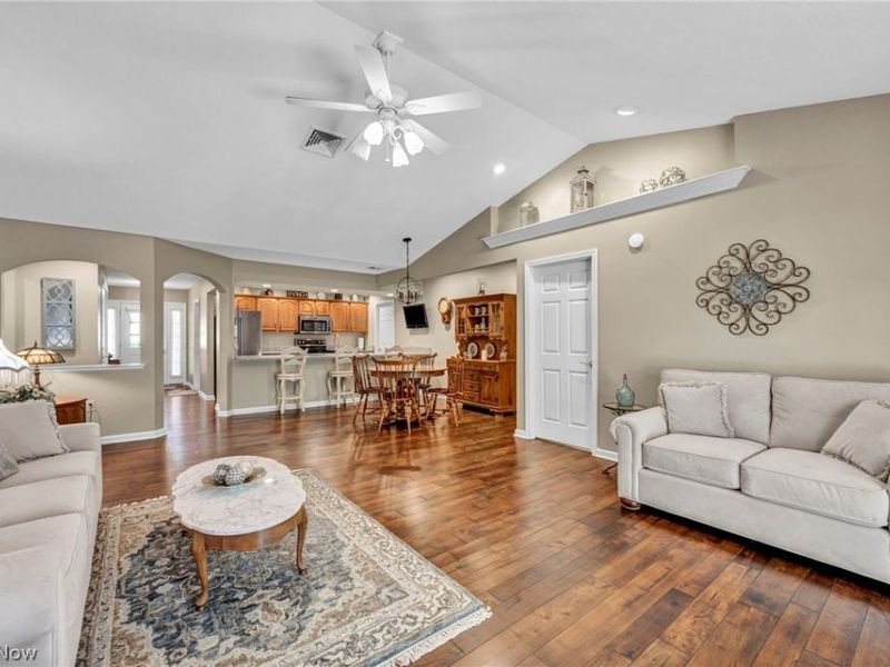 2 Blossom Drive , Unit A, Norwalk, OH 44857 Photo 4