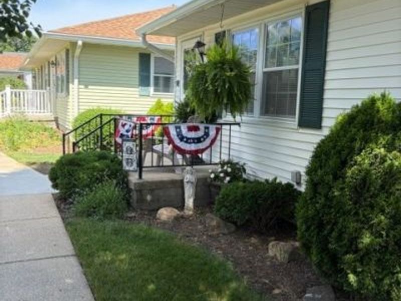 1237 A Somerset Drive , Salem, OH 44460 Photo 6