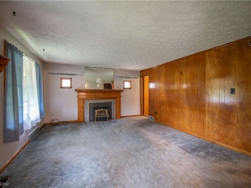 3063 Diamond Street NE, Canton, OH 44721 Photo 7
