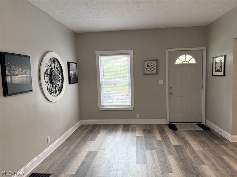 3393 98th Street, Cleveland, OH 44102 Photo 18