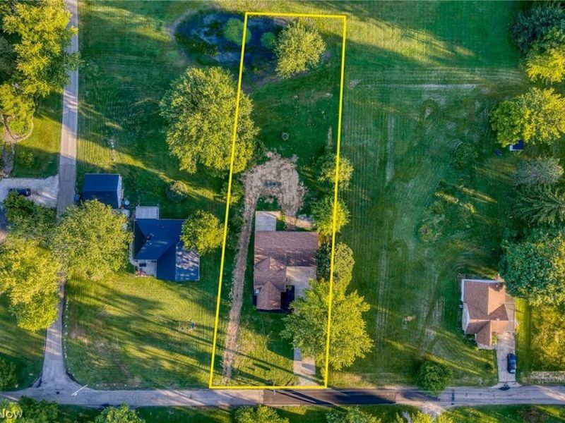 2000 Stake Drive , Green, OH 44232 Photo 4
