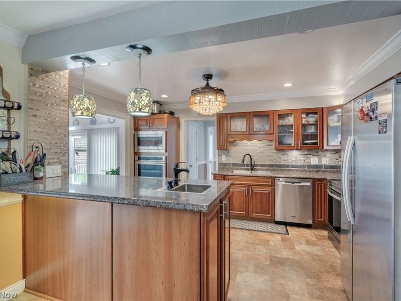 250 Greenridge Drive, Geneva, OH 44041 Photo 9