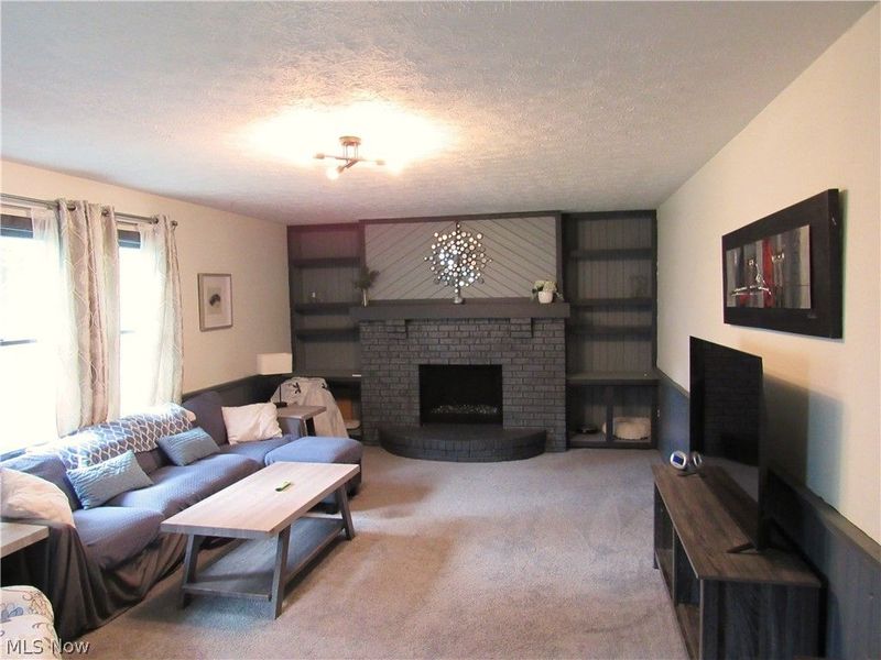 389 Tulip Trail , Wadsworth, OH 44281 Photo 9