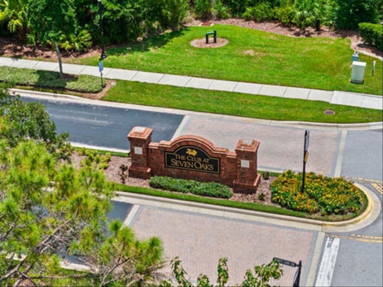 27335 Roseling Court, Wesley Chapel, FL 33544 Photo