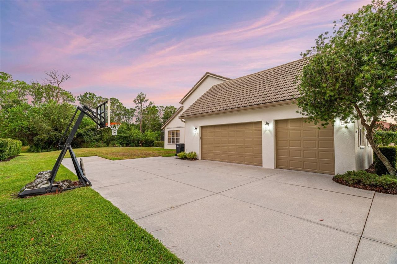 22304 Deer Pointe Crossing, Bradenton, FL 34202 Photo
