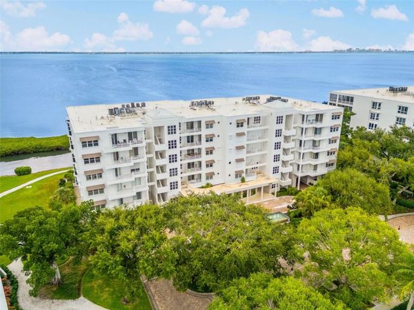 2450 HARBOURSIDE DRIVE , Unit 244, LONGBOAT KEY, FL 34228