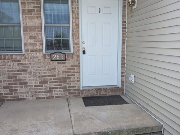 262 Sunset Boulevard , Oglesby, IL 61348