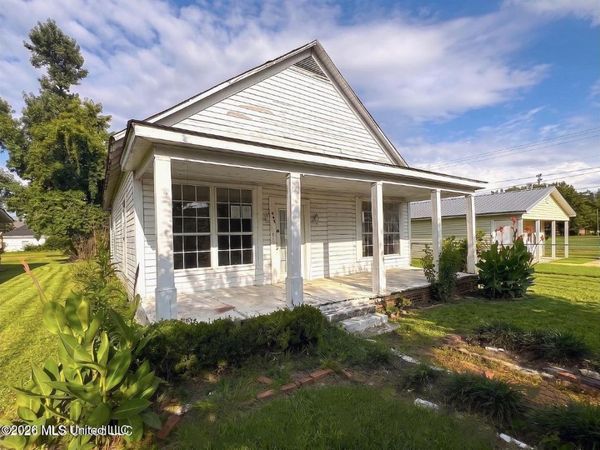 604 Central Street, Belzoni, MS 39038