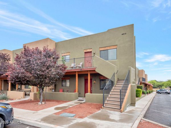 4210 N MONTEZUMA Avenue, Unit 10, Rimrock, AZ 86335
