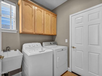 2042 Amberwood Drive, Carson City, NV 89703 Photo