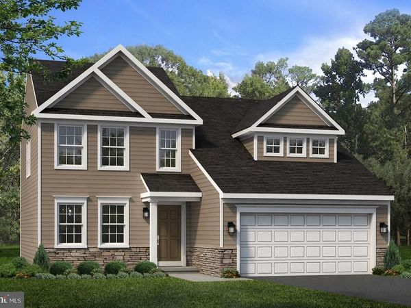 905 FAIRFIELD LANE , SHIPPENSBURG, PA 17257