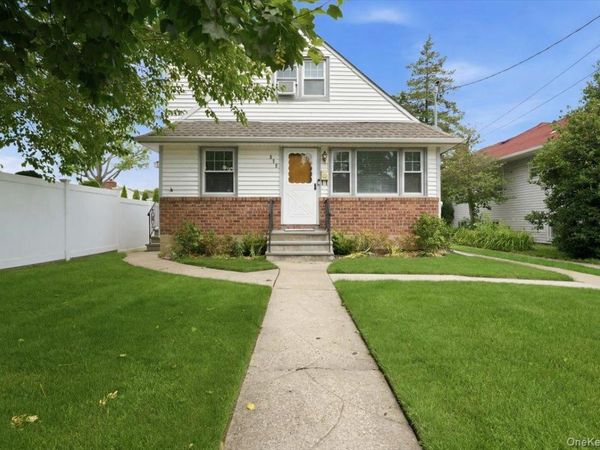 358 Langley Avenue , West Hempstead, NY 11552