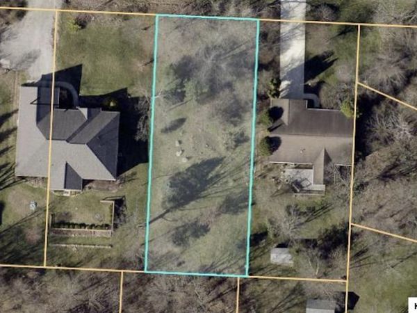 710 Greenbriar Circle, Howard, OH 43028