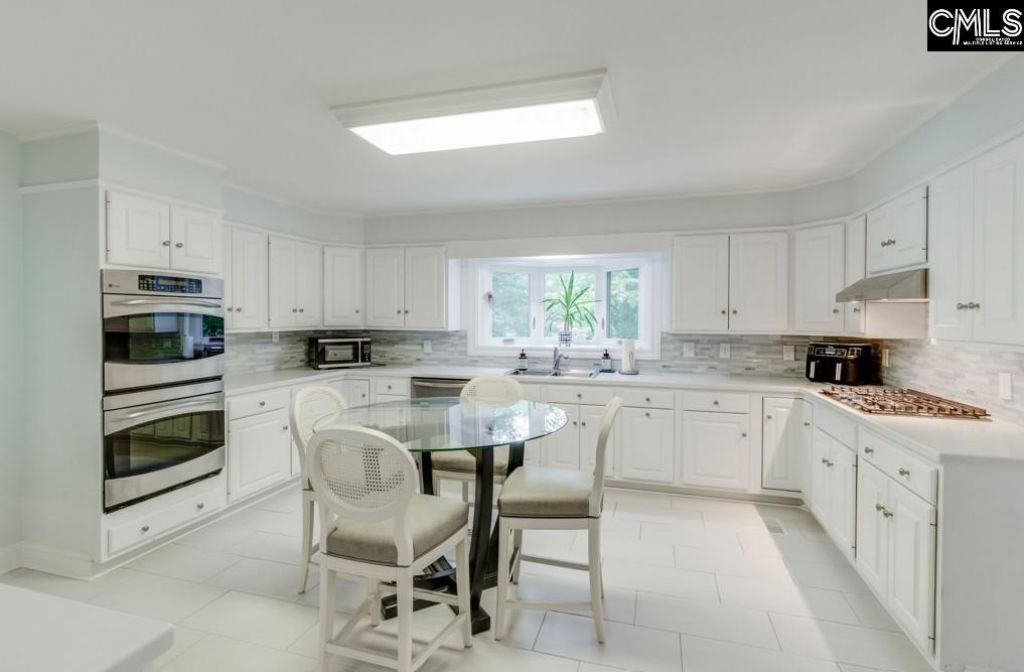 1011 Westshore  Photo 15
